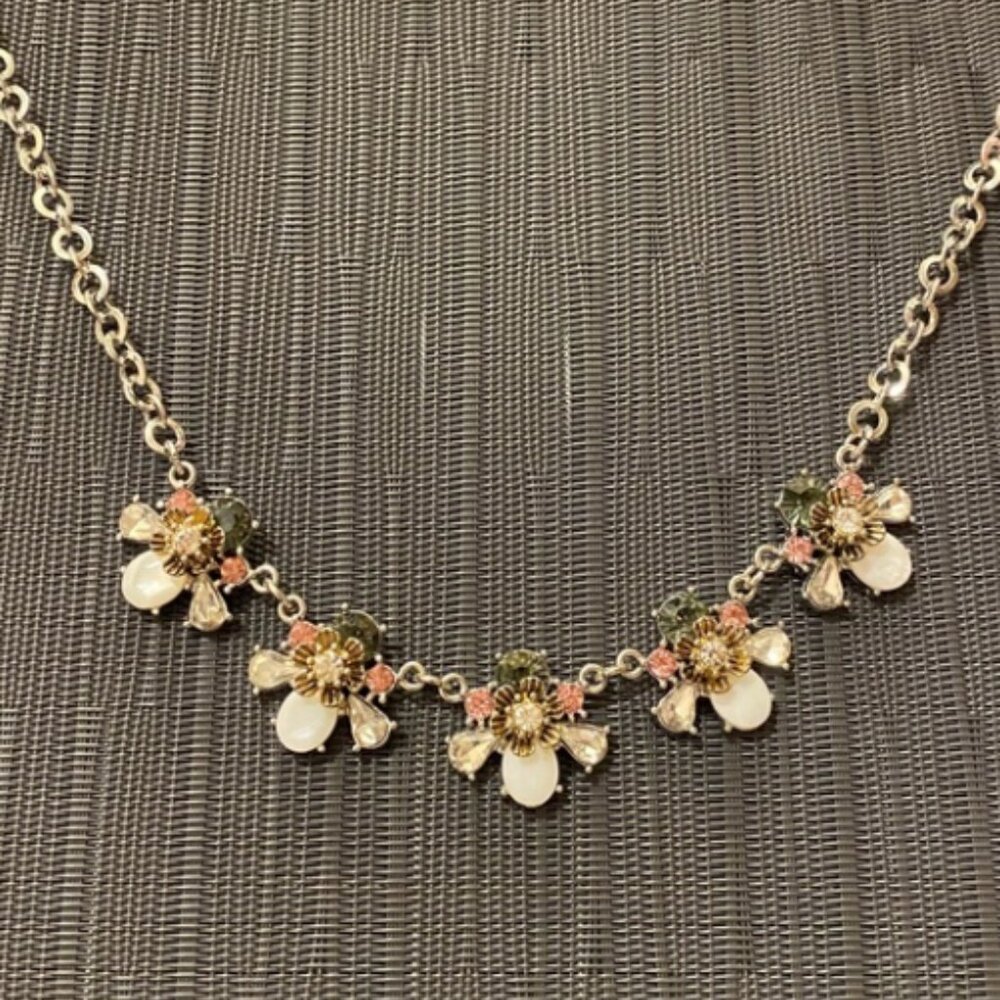 Victorian Gemstone Bee Necklace Goldtone Statement Piece LIKE NEW
